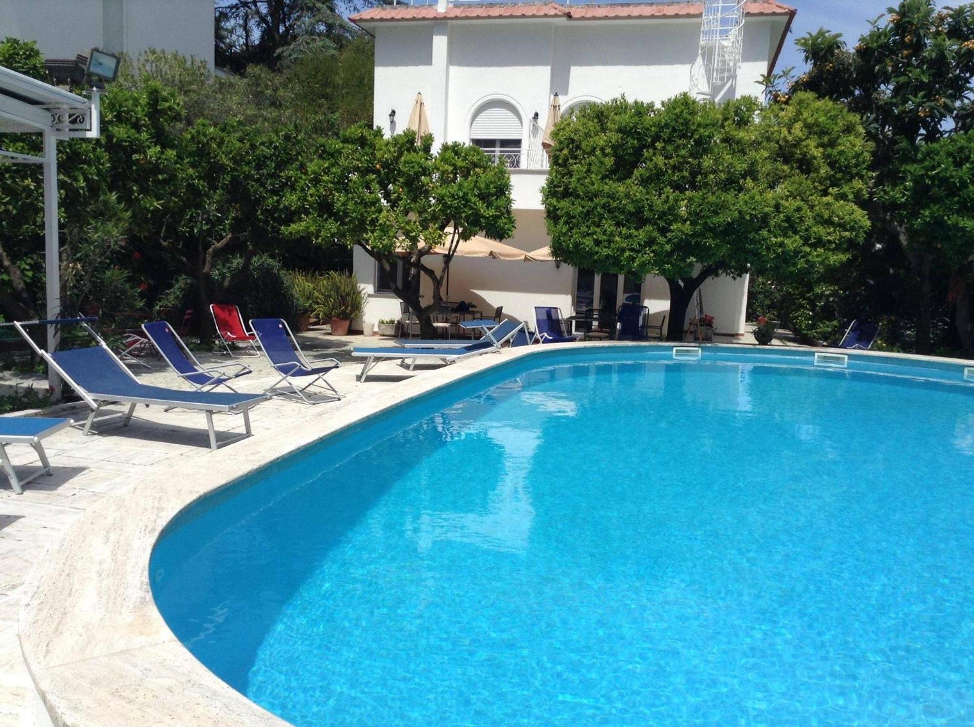 Villa Harmony Sorrento Мета Экстерьер фото